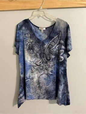 dressbarn  V-Neck Short Sleeve Top Bling Graphic Print 2X